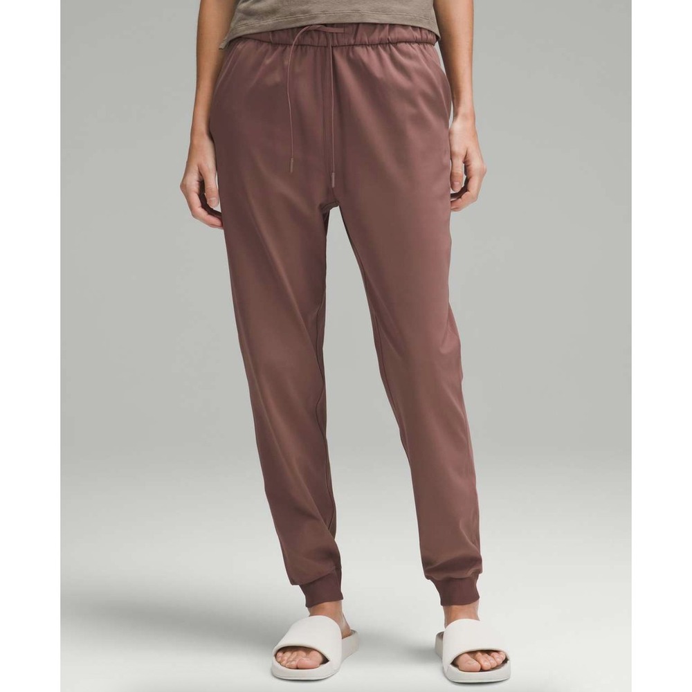 Lululemon Stretch High-Rise‎ Jogger Dark Oxide Nulu Luxtreme Athleisure Size 6
